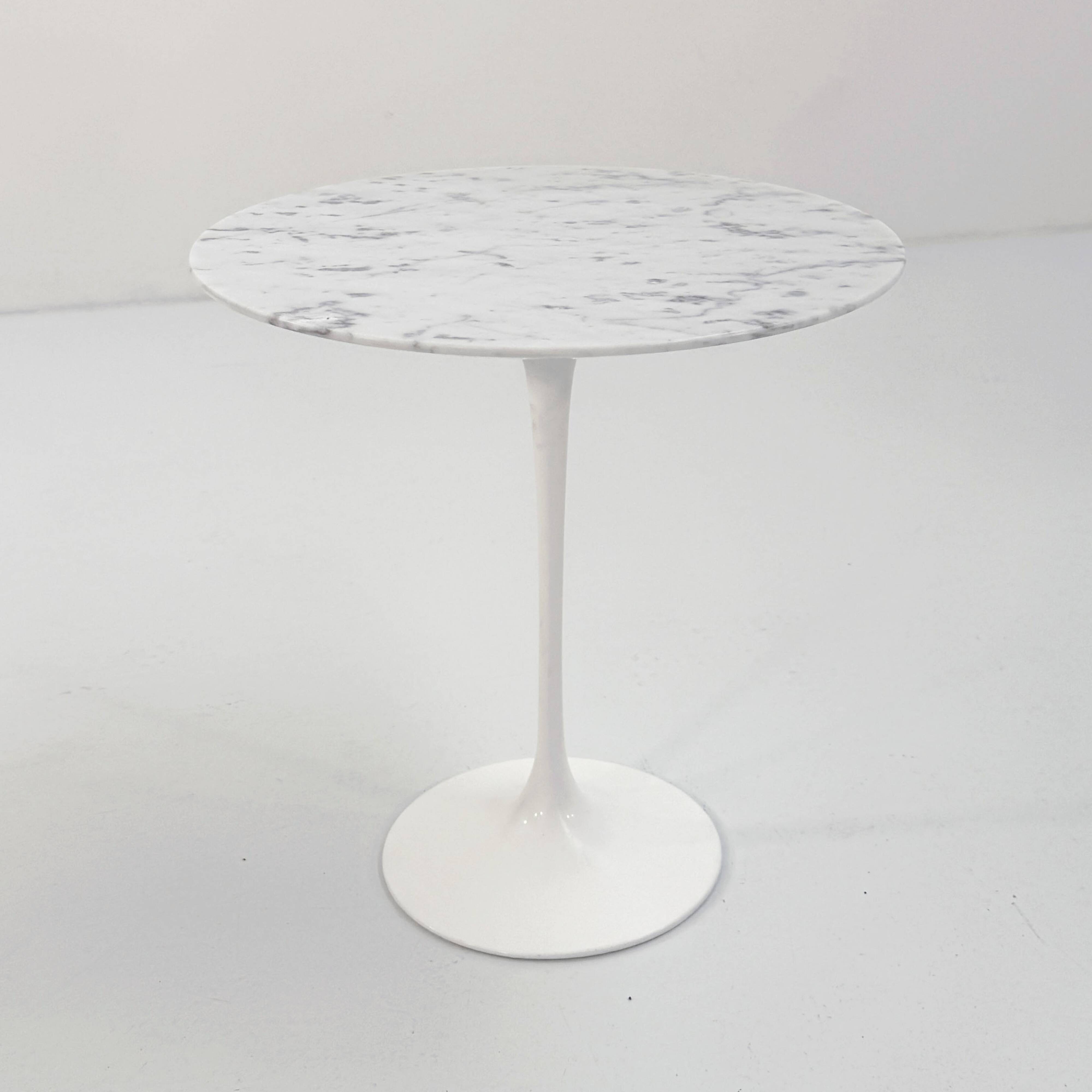 Tulip marble side table by Eero Saarinen for Knoll, 1970