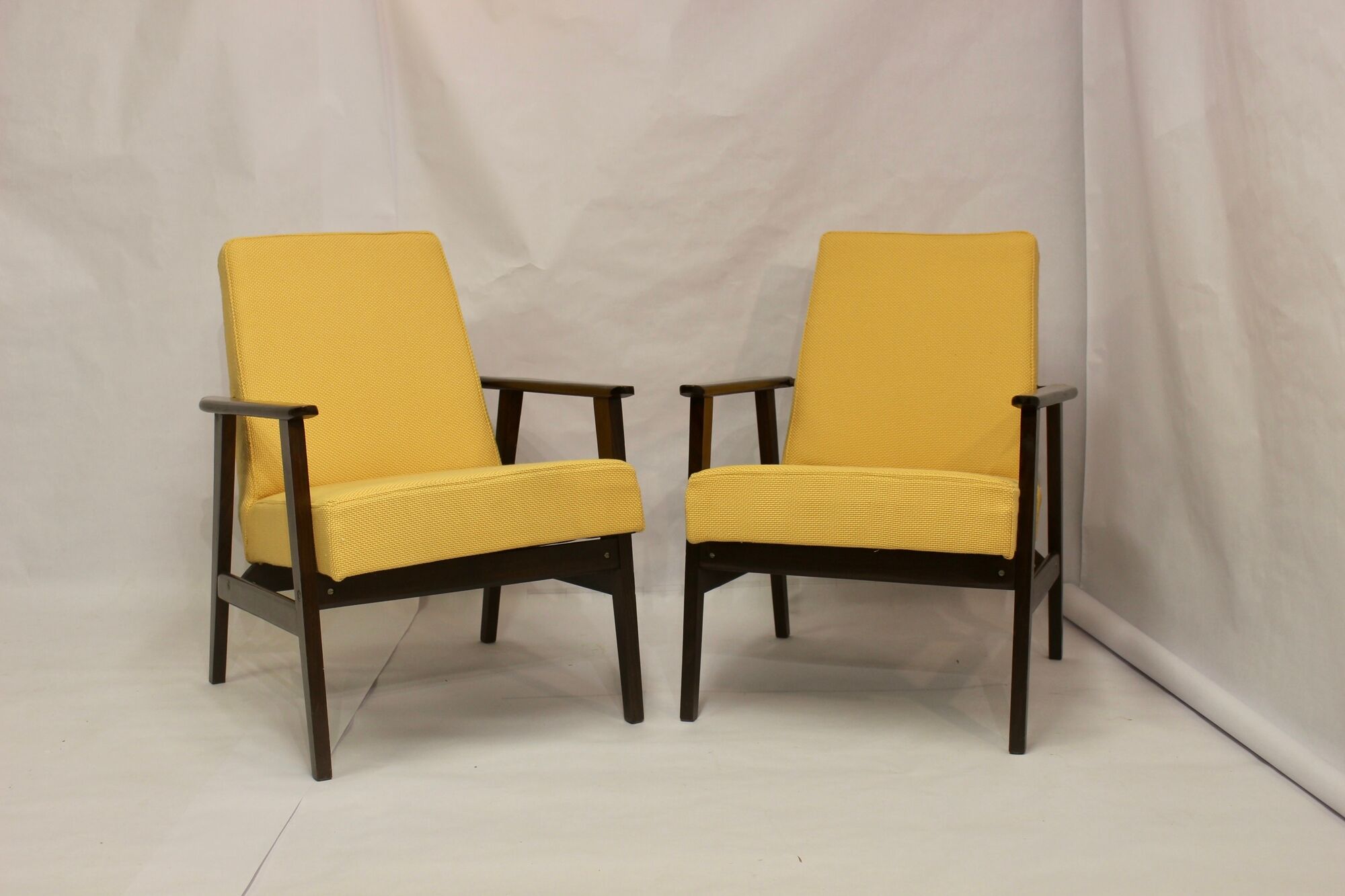 Armchair Henryk Lis 300-190 years 1970 yellow fabric Pierre Frey.