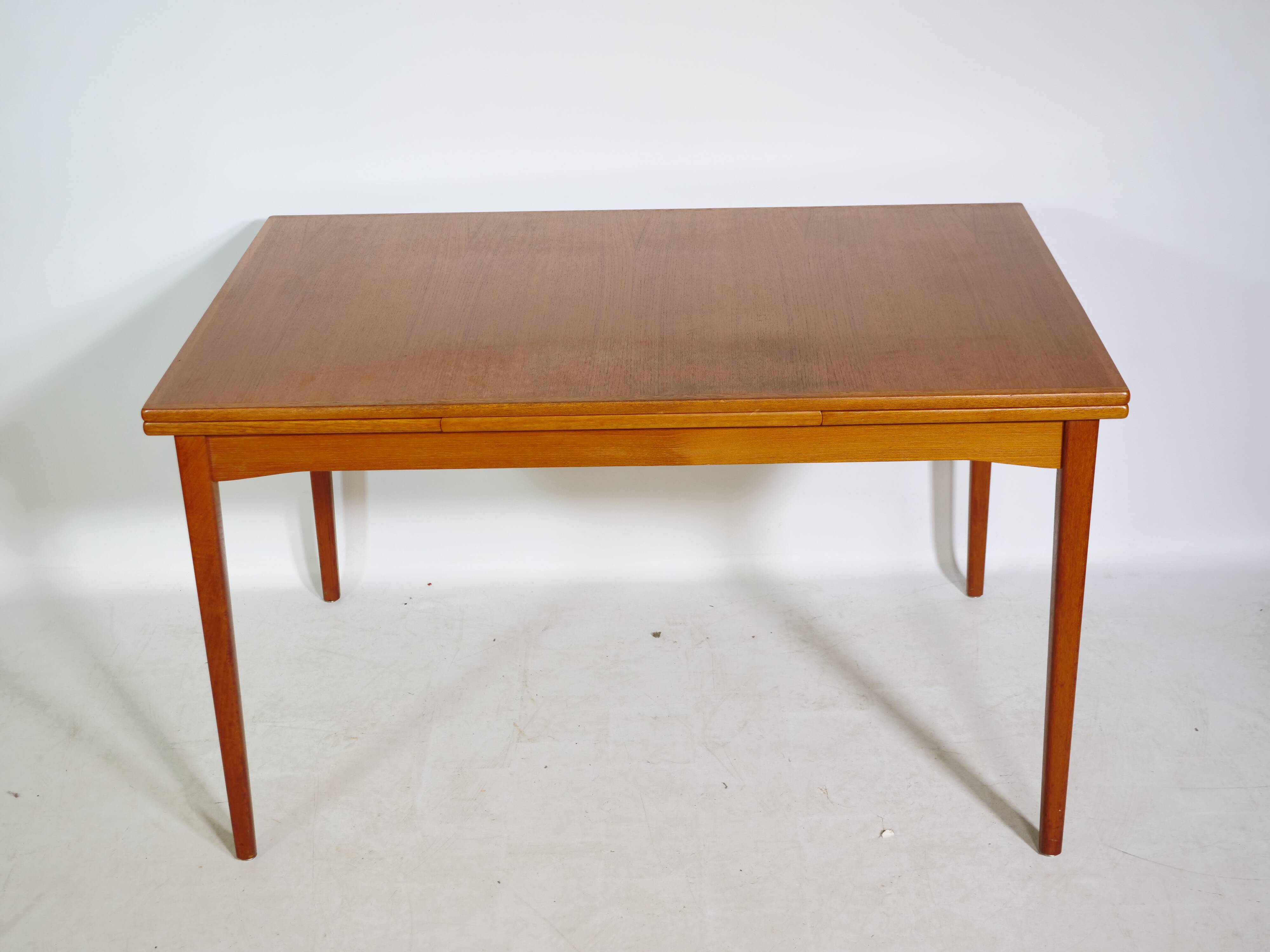 Mid-Century Teak Dining Table from Denmark, Extendable, 1960s