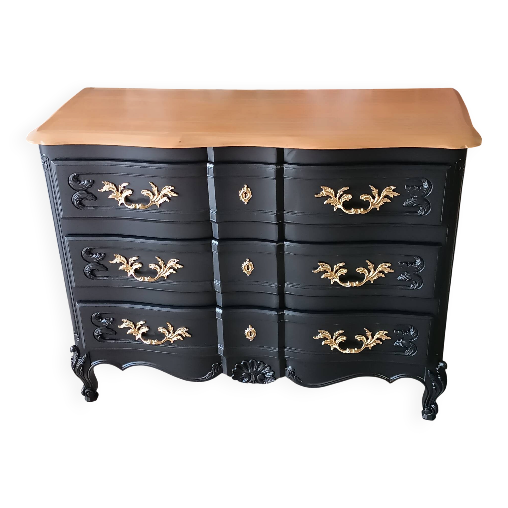 Curved bow commode in Louis XV style