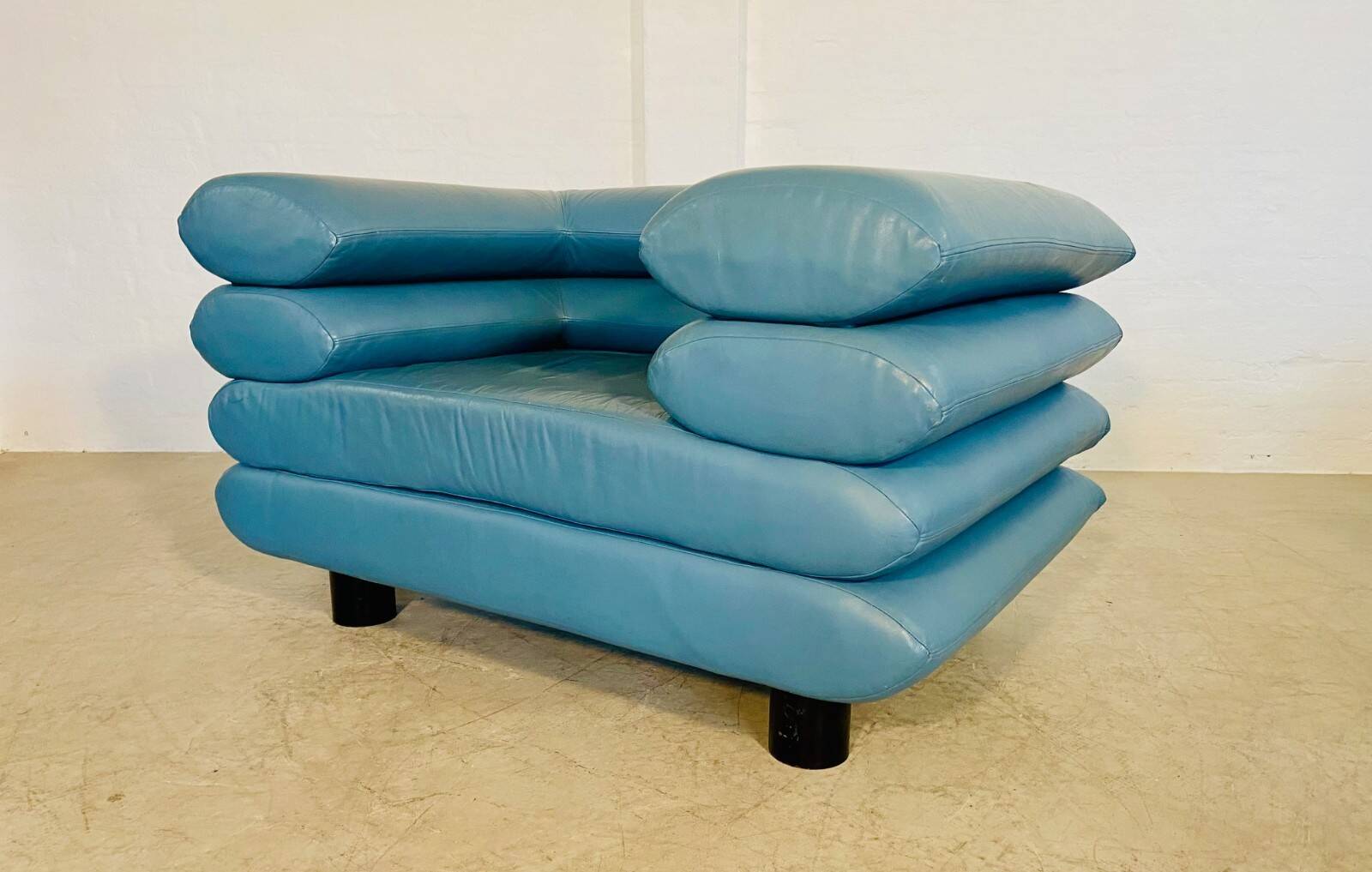 Chaise lounge suédoise vintage rétro en cuir turquoise