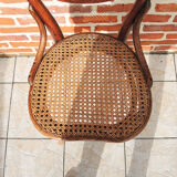 Old high chair heart Thonet no 28