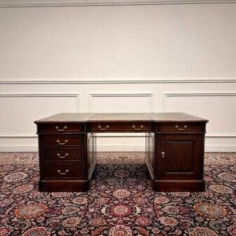 Classic English partner desk green leather