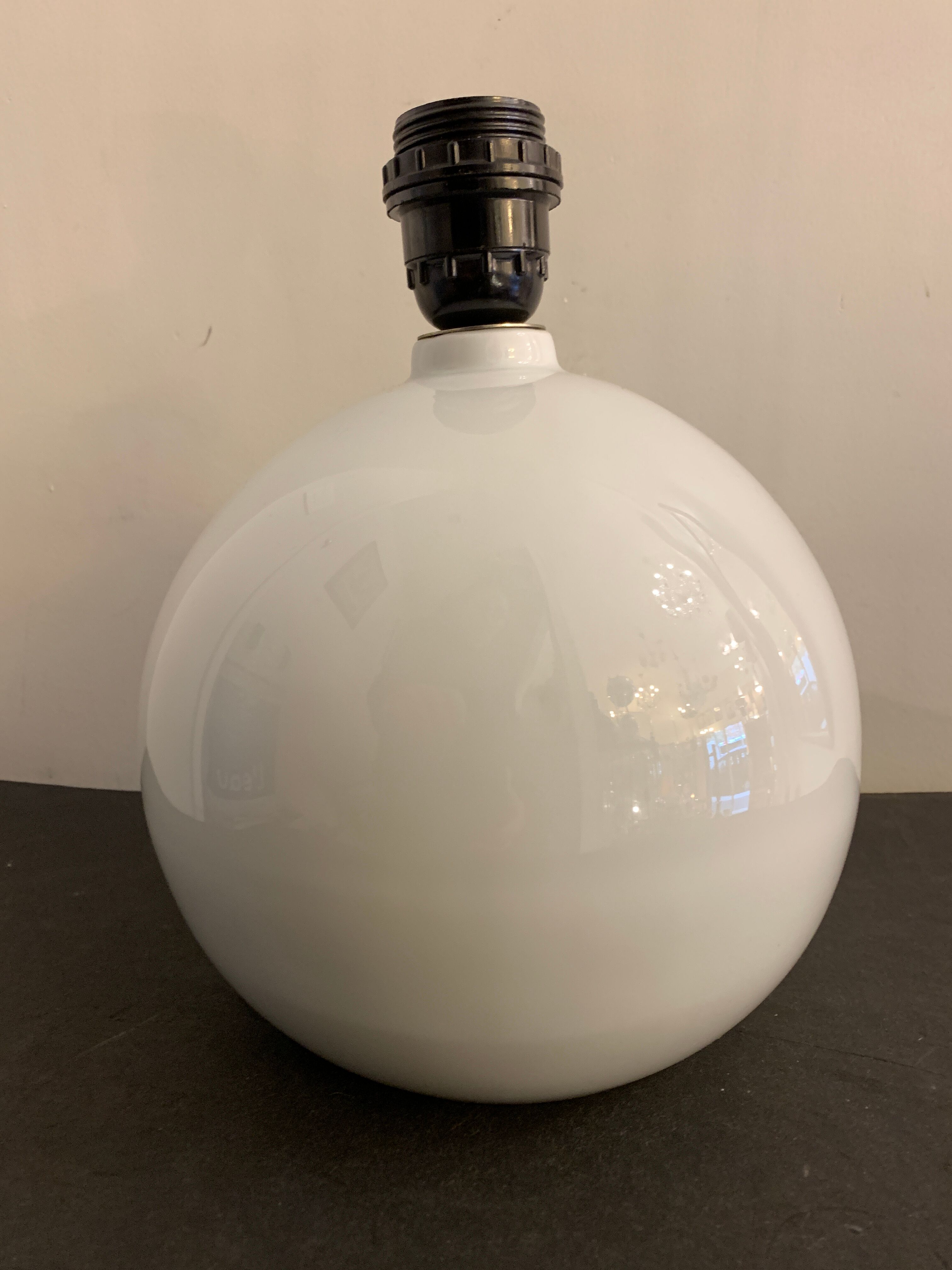 Ball lamp foot, in white porcelain Virebent, 1970