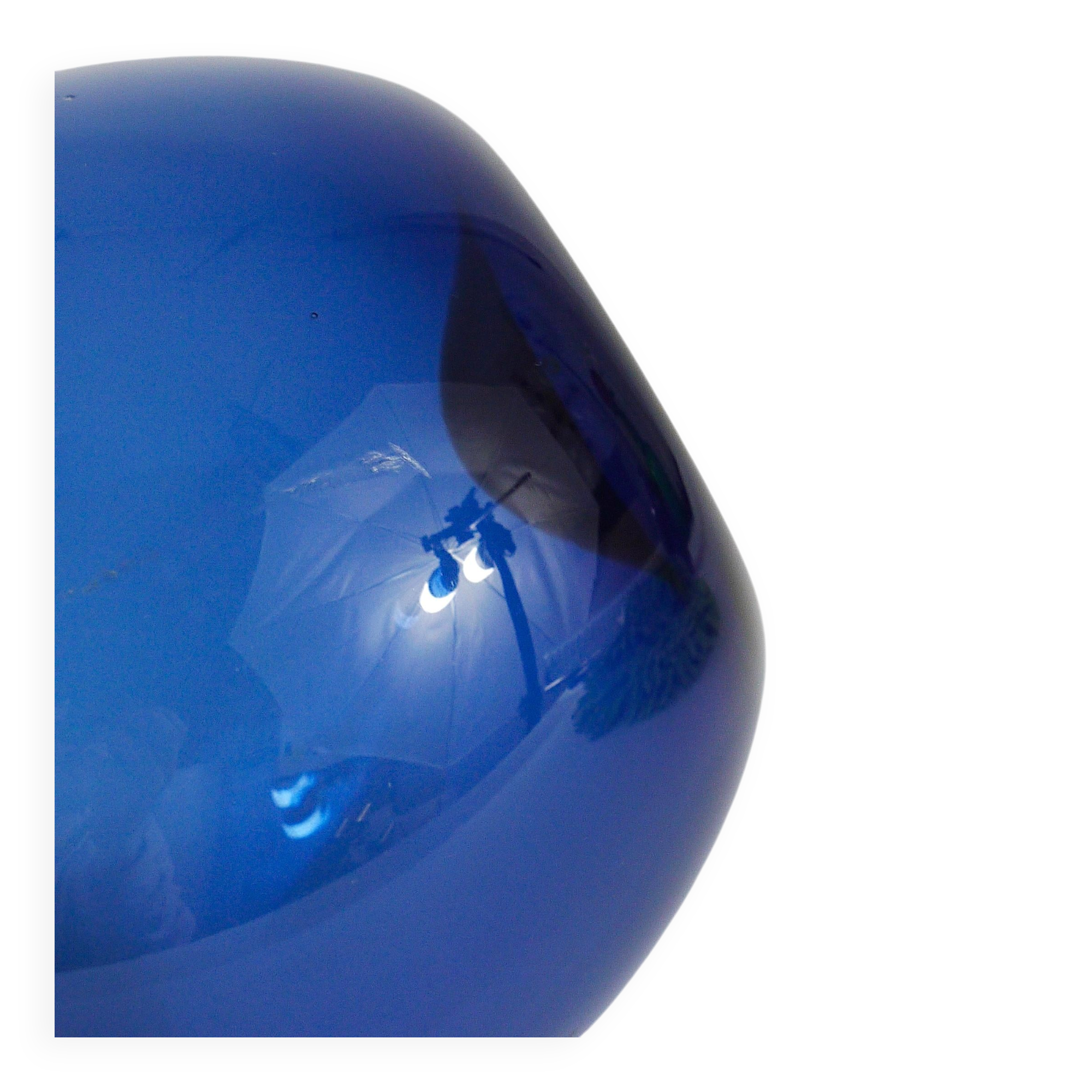 Glass vase signed Bleu Timo Sarpaneva Pullo Oiseau, Iittala, Finland, 1950s