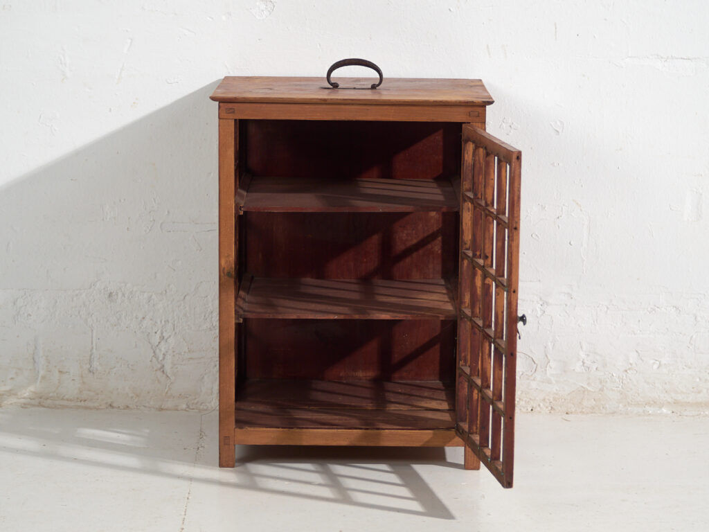 Small antique Japanese furniture – Taishō/Showa period (c. 1910-1940)