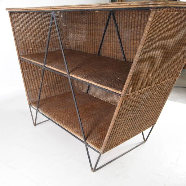 Bar et osier et fer et ses 2 tabourets