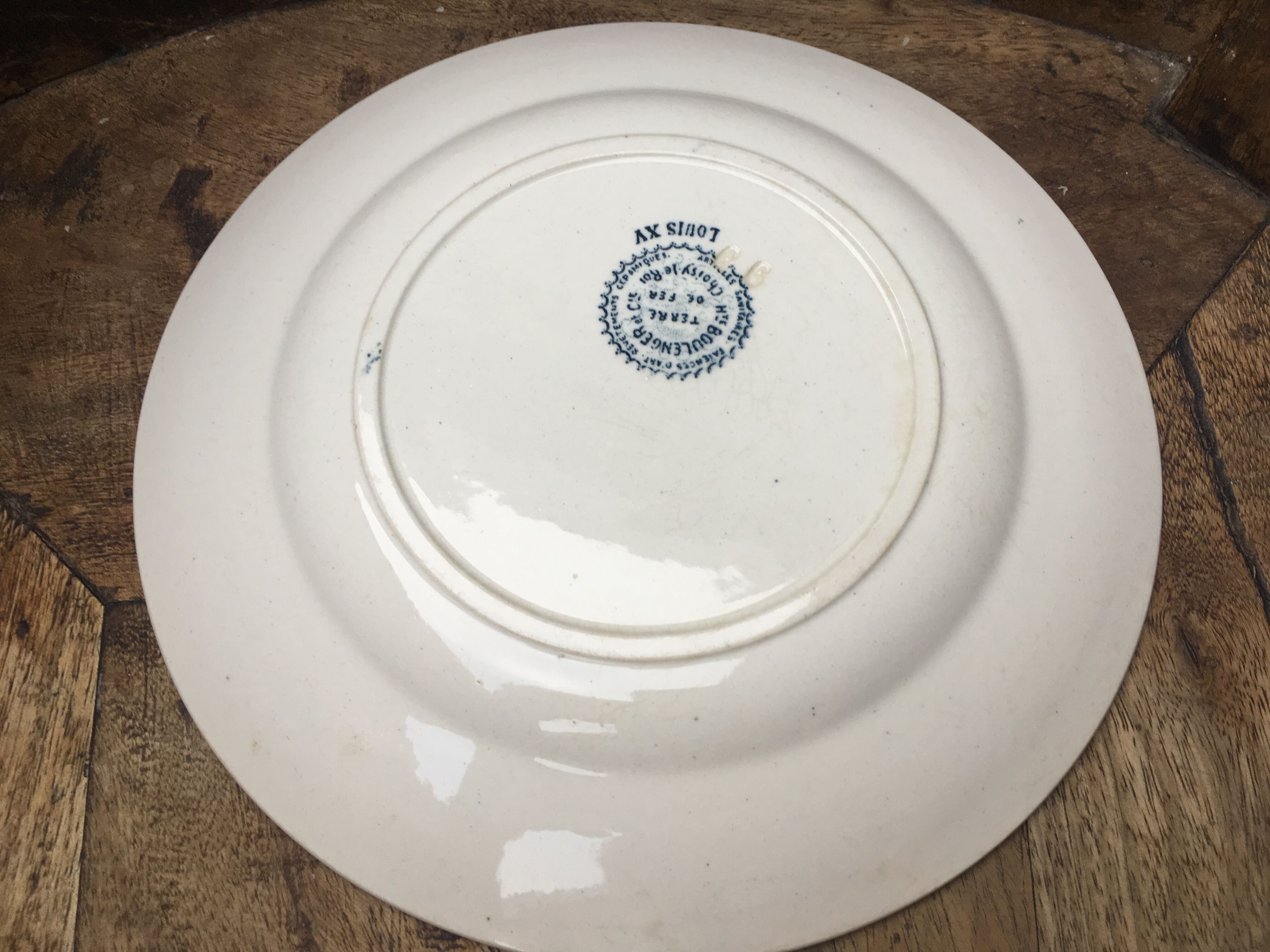 Lot of 2 plates for dessert Terre de Fer décor Louis XV