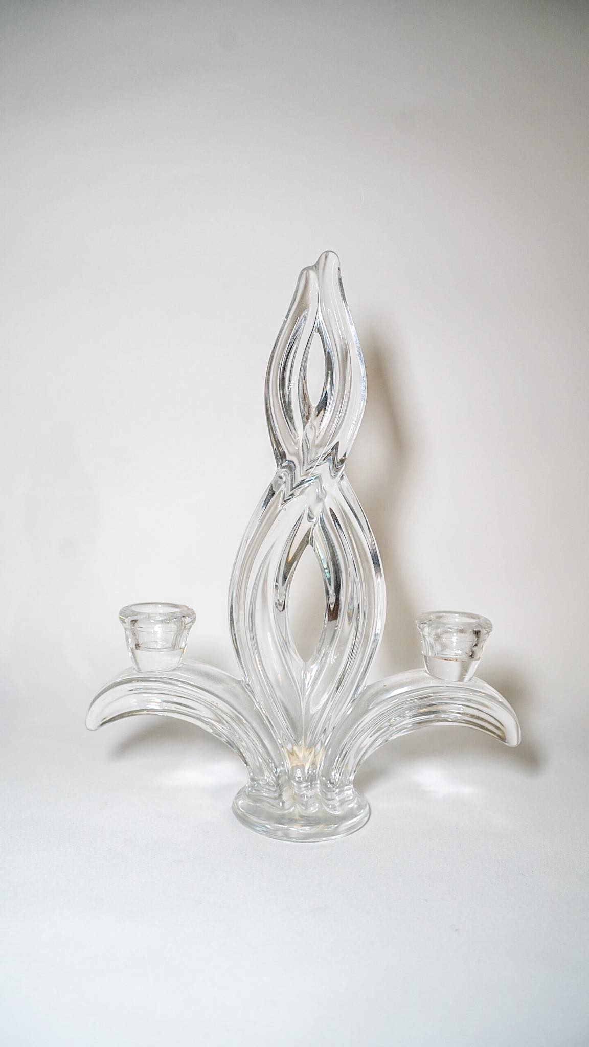 Pair of transparent Vannes crystal candlesticks