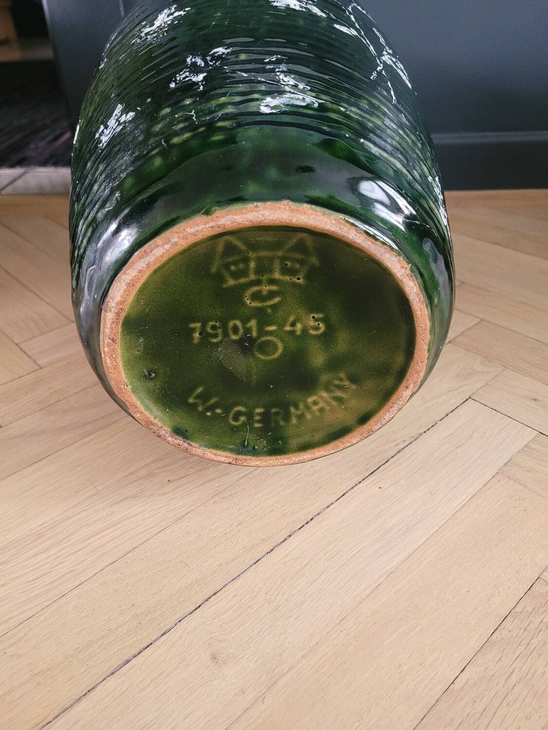 Vase de sol West Germany 7901-45 vert à motifs fleurs peints