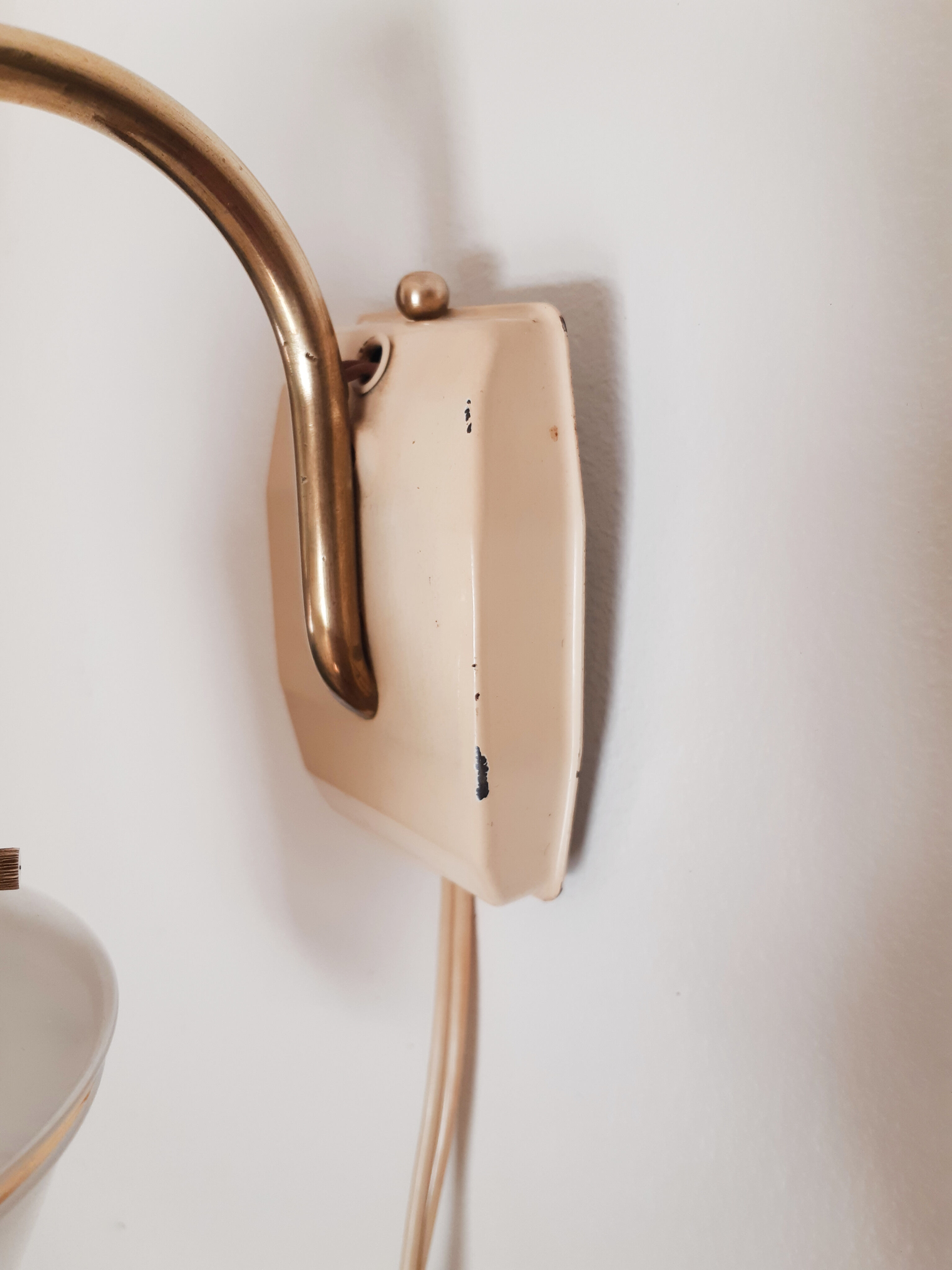 Wall lamp , bedside lamp , vintage , 50s