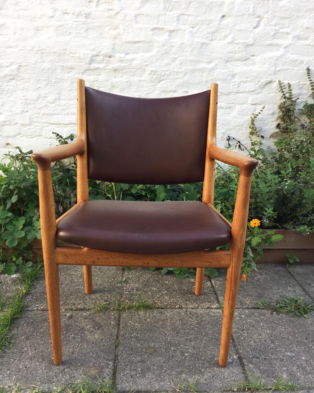 Wegner armchairs, model JH 513