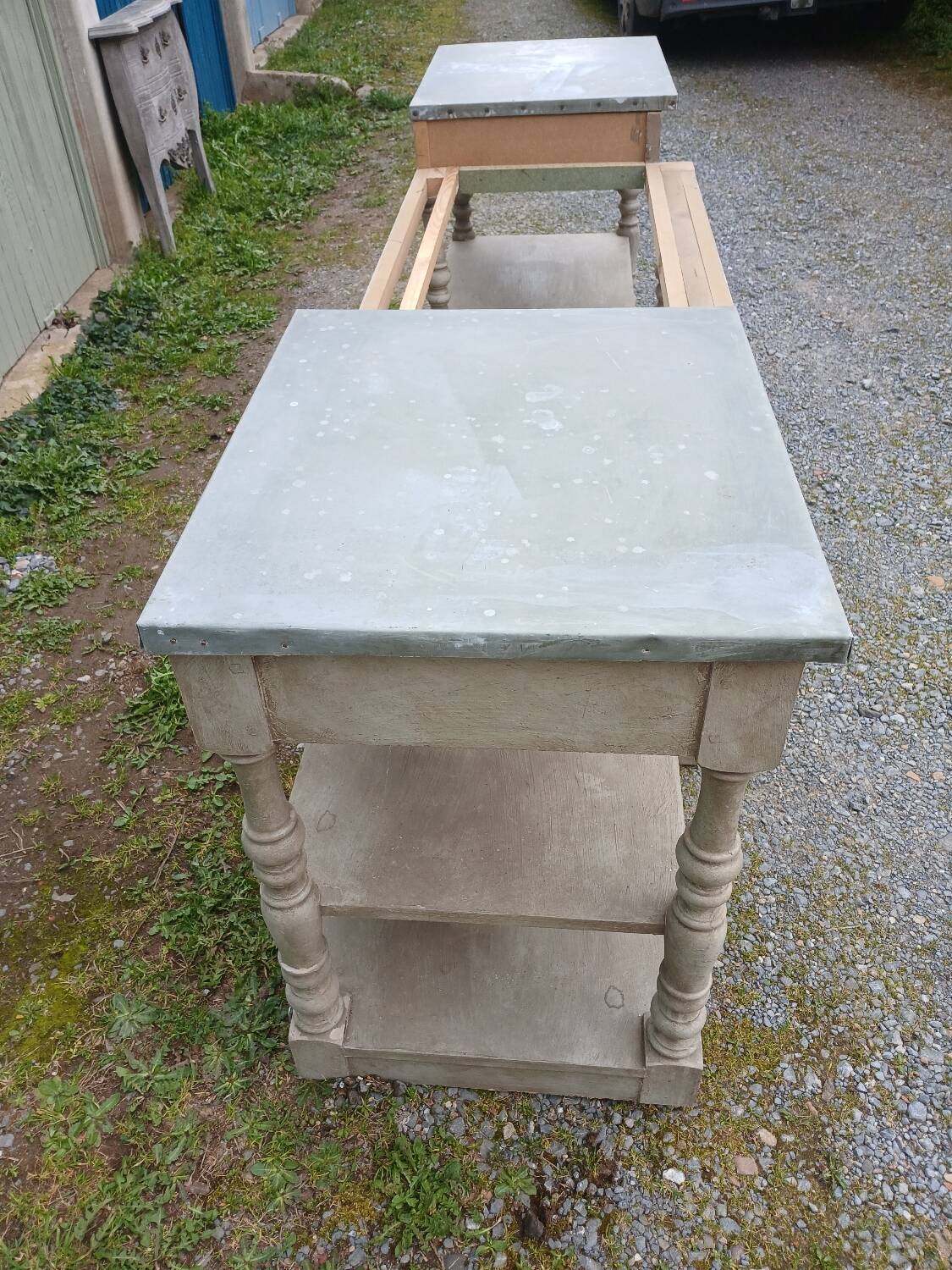 Grand meuble style drapier en bois et zinc