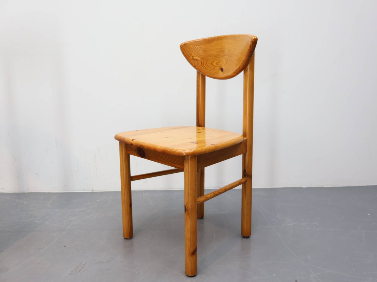 Set van 4 vintage eetkamerstoelen grenen