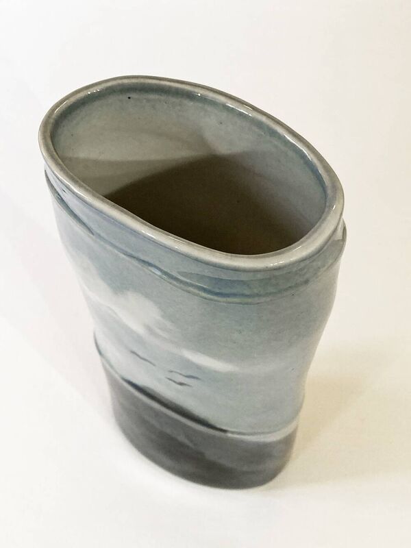Vase en céramique de Virebent, design de Claire Debril