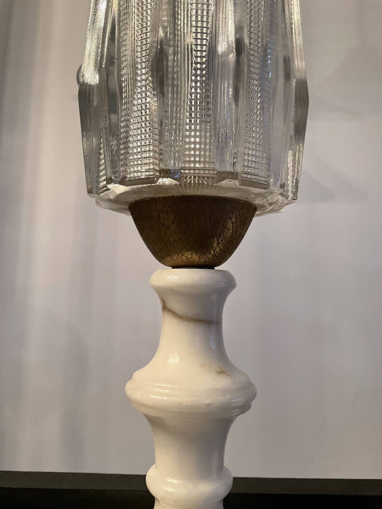 Pair of vintage lamps in marble and glass 70s