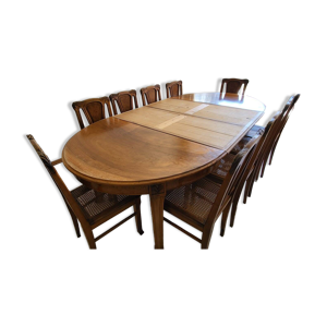 Table et 10 chaises de - style art