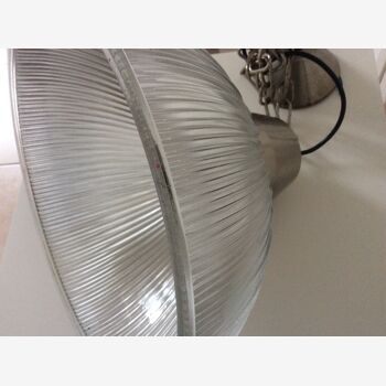 Industrial glass and metal pendant light