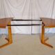 Expandable round table in teak