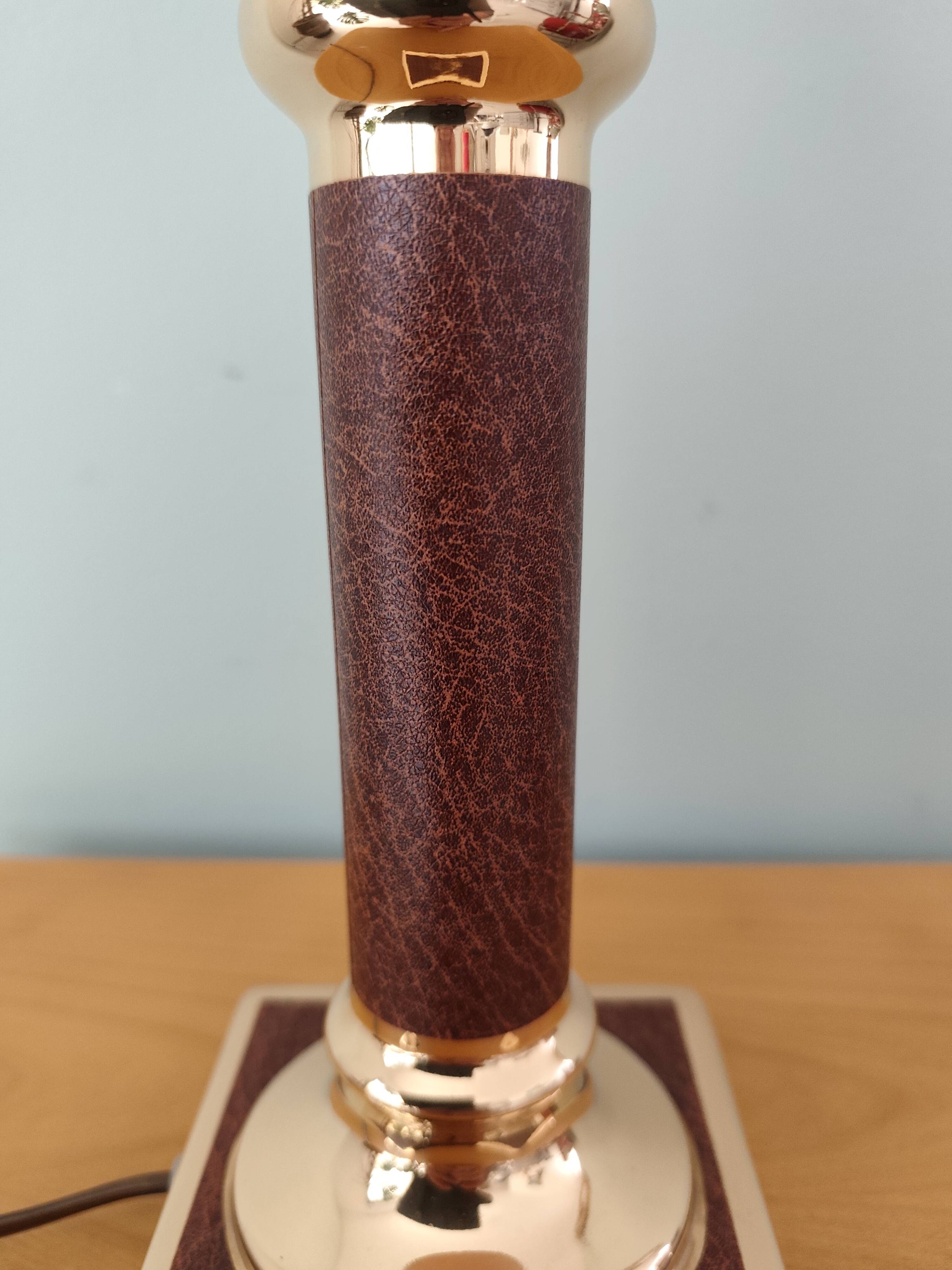 Vintage tall accent lamp