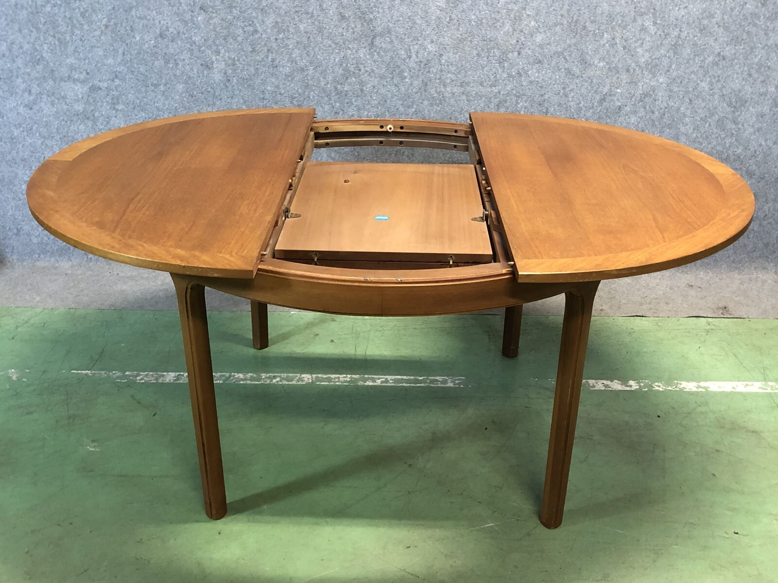 70s teak round table with butterfly extension
