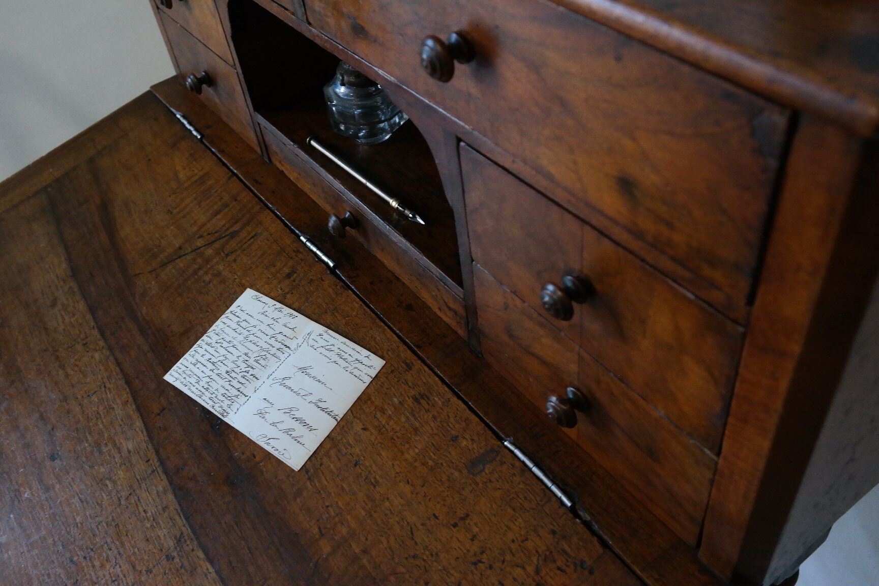 Secretary desk happiness of the day Louis Phillipe in walnut