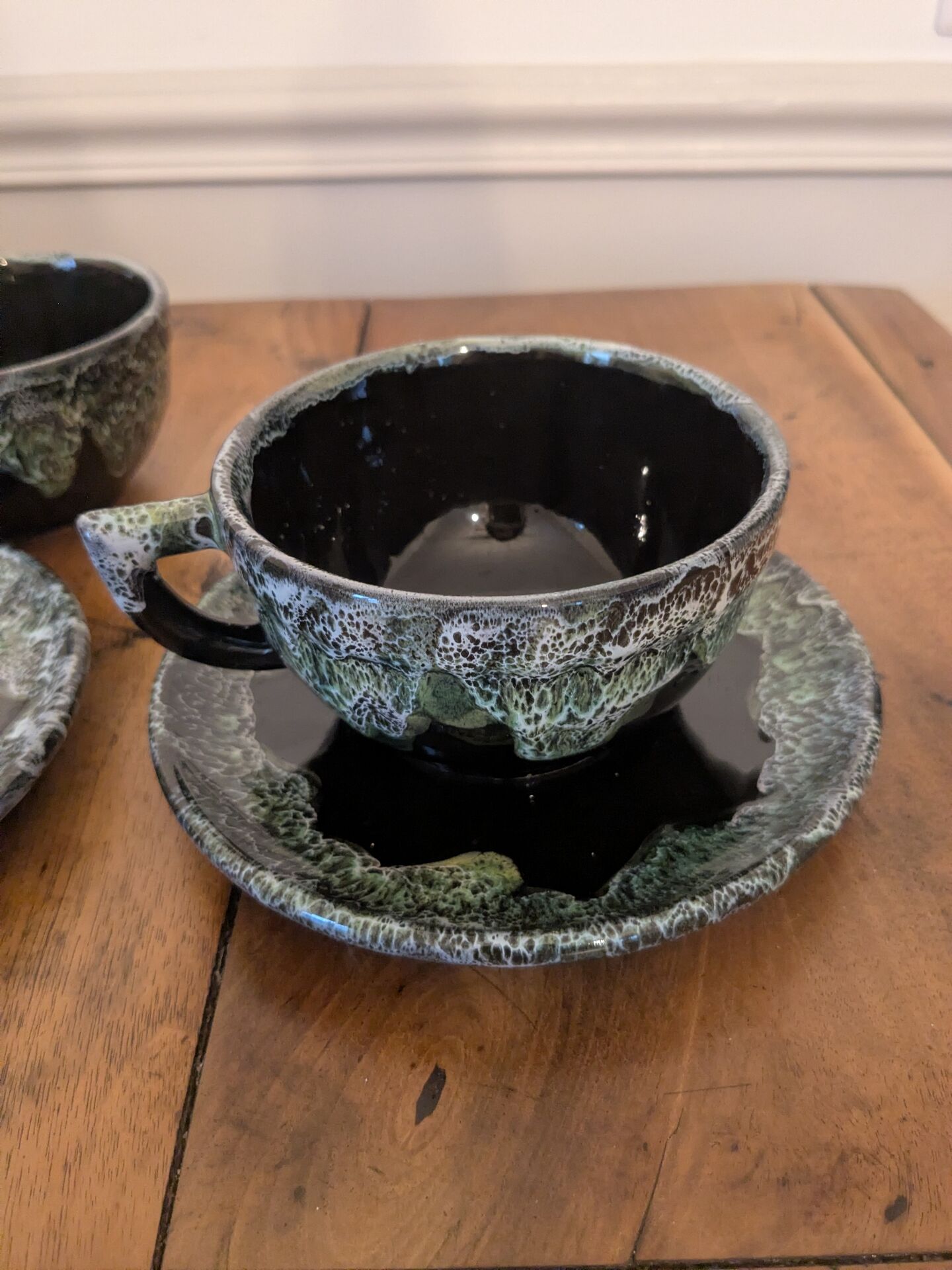 Vallauris Gautier cups