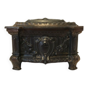 Boite à bijoux en bronze XIXe