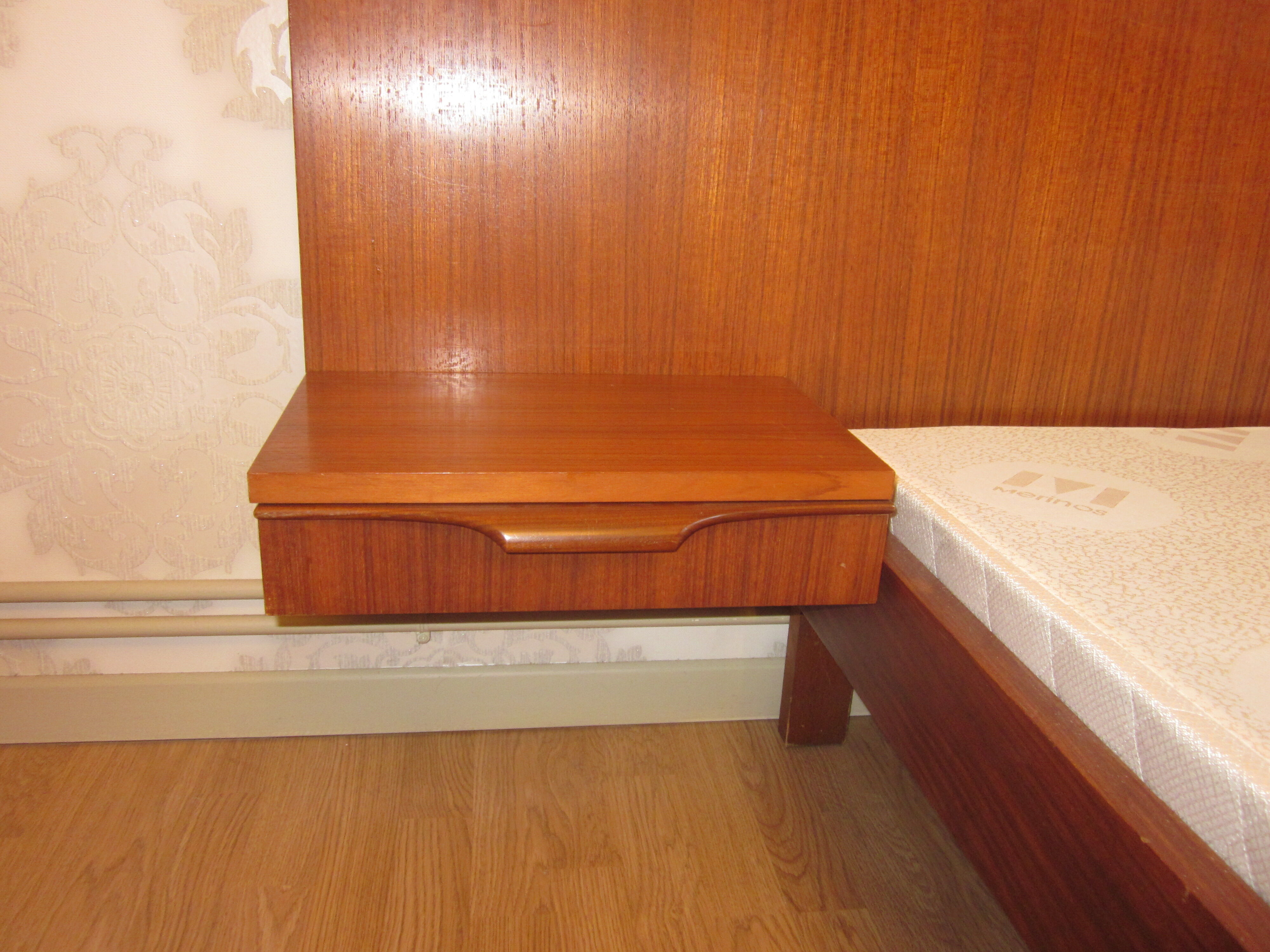 Scandinavian bed