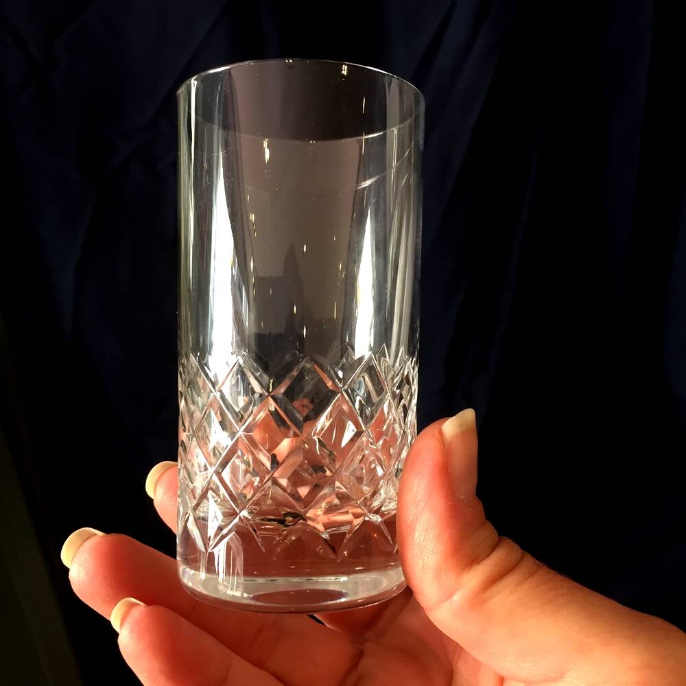 Set of 3 cross-cut crystal liqueur glasses