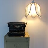 Vintage flower hanging lamp