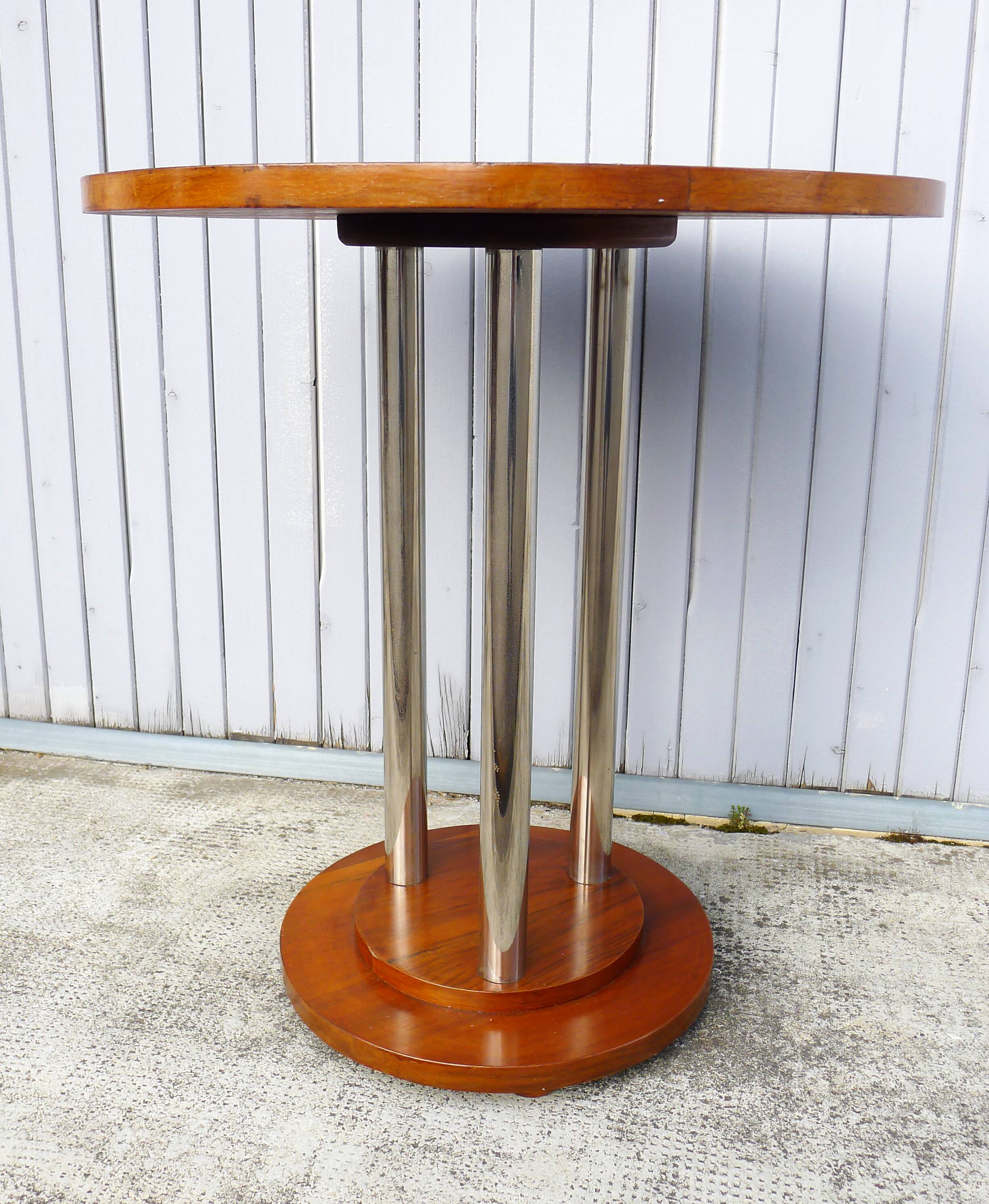 Art Deco pedestal table