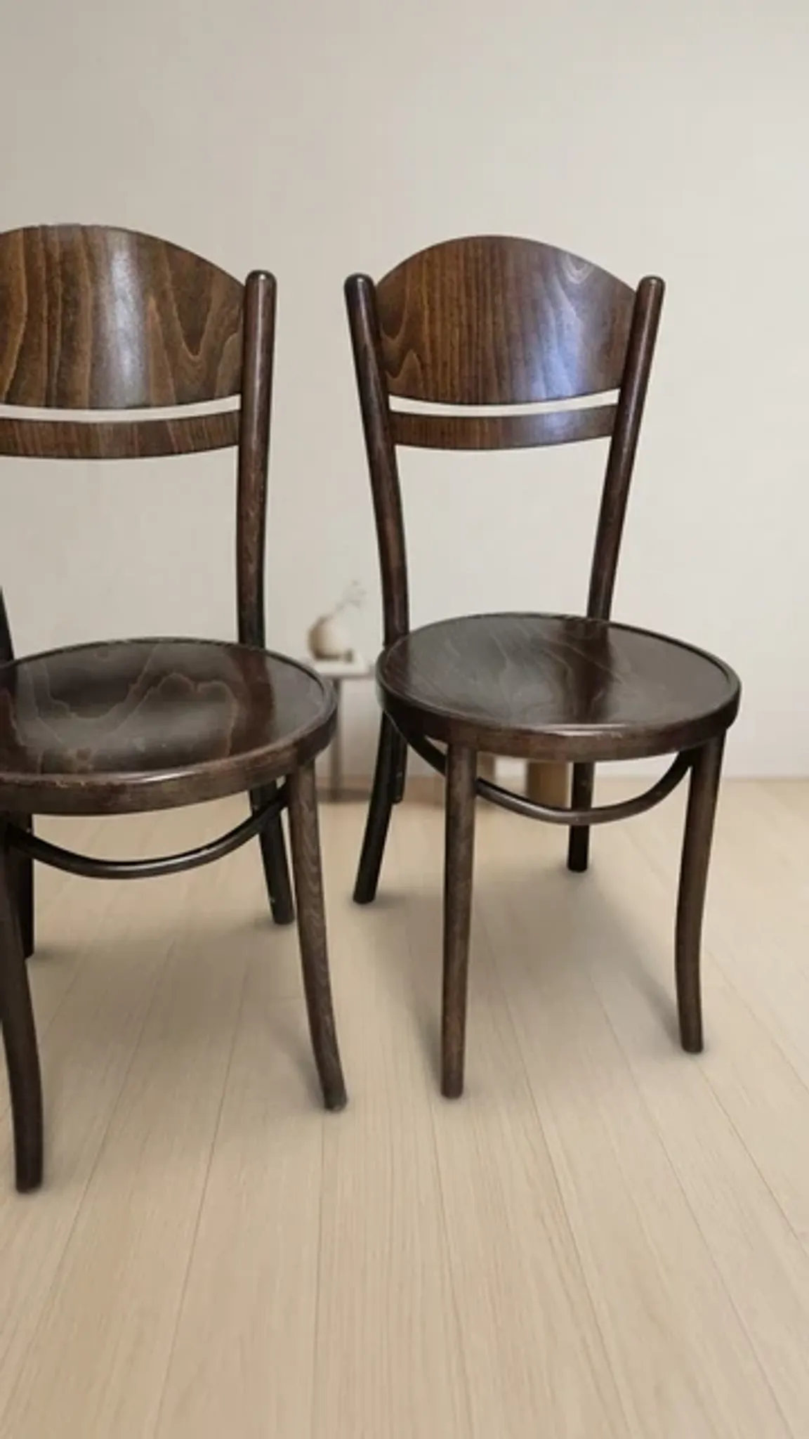 Set of 4 TON wooden dining chairs, 20th century, Czechoslovak, 90 × 46 cm