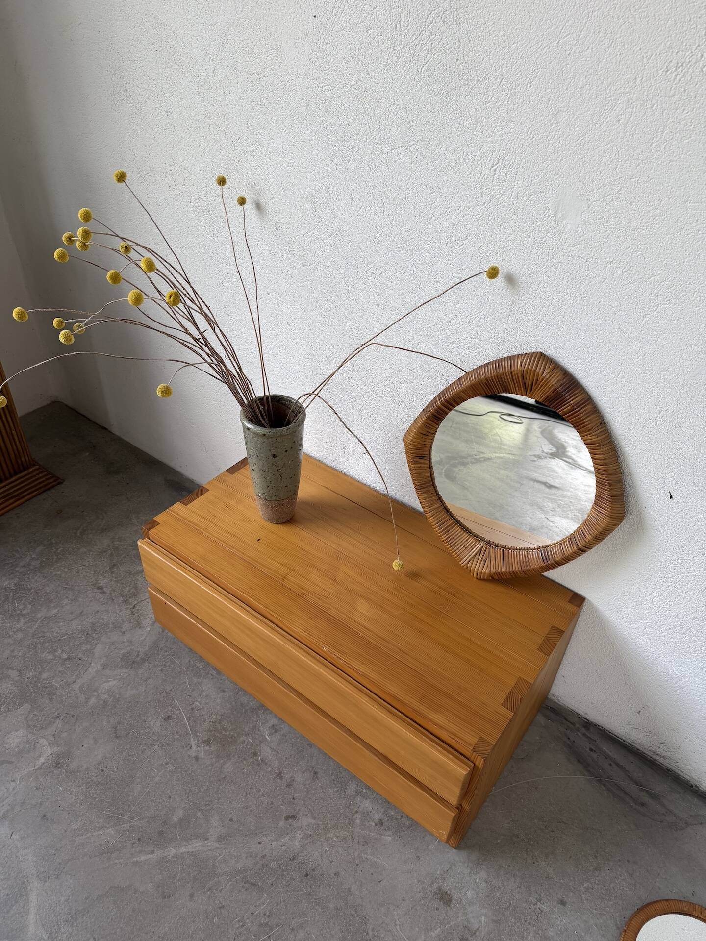 Woven wicker mirror French Riviera 1960