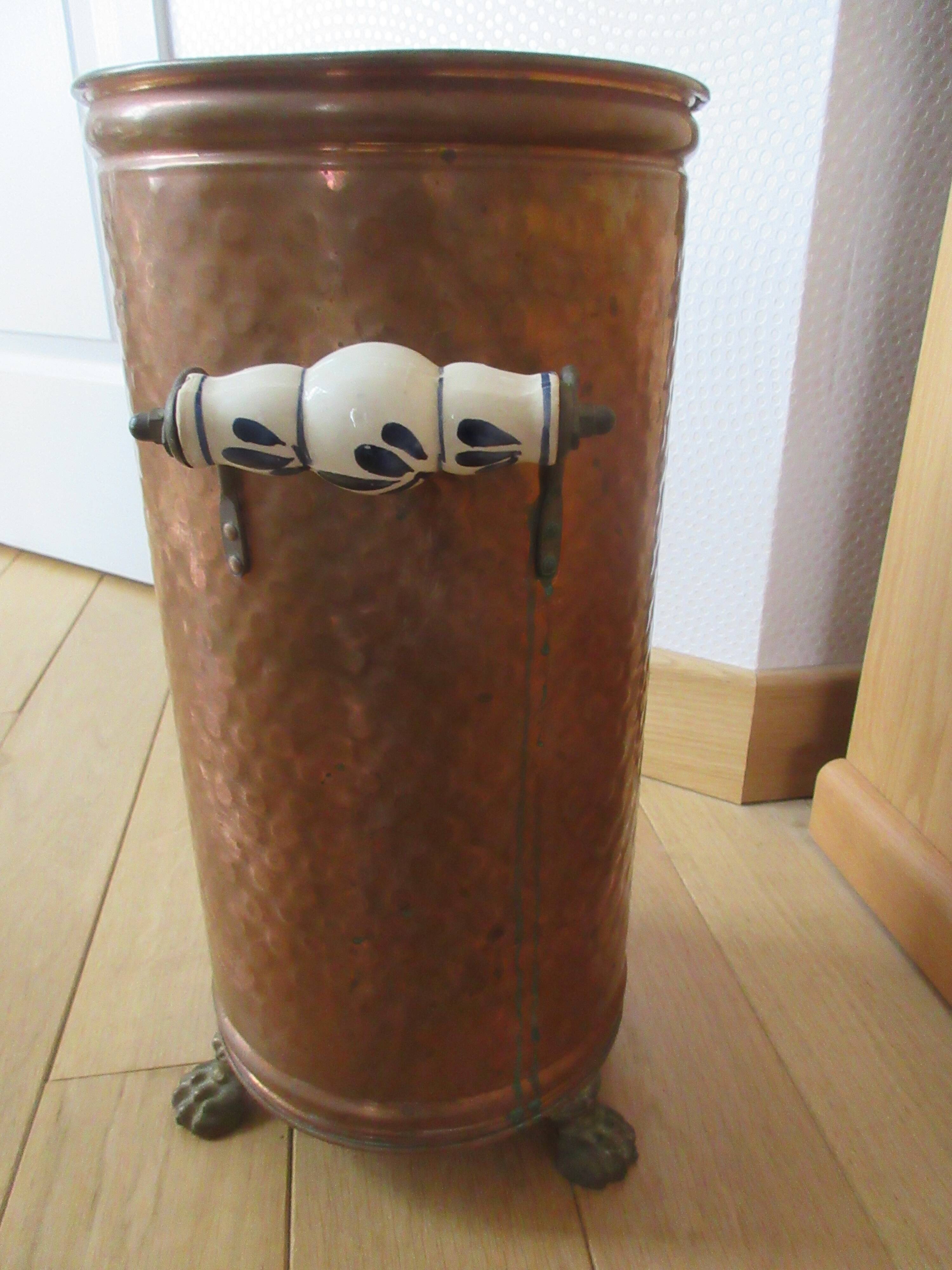 Nijhof copper umbrella holder