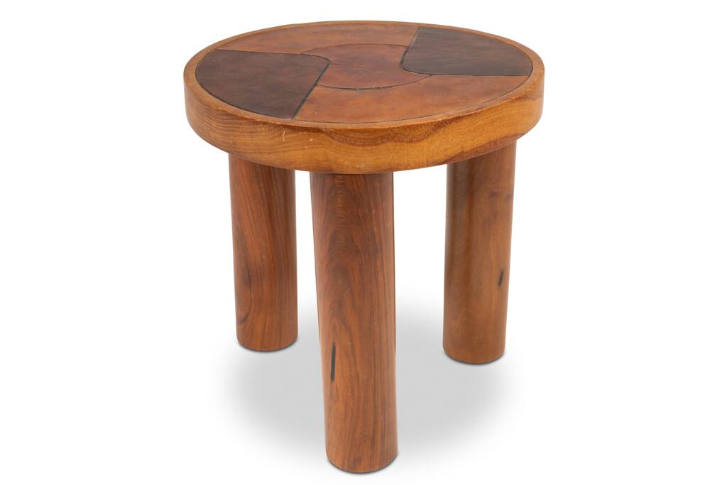 Stools and wall lights in cherry wood and leather. 1970s.