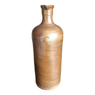 Stoneware bottle with spout