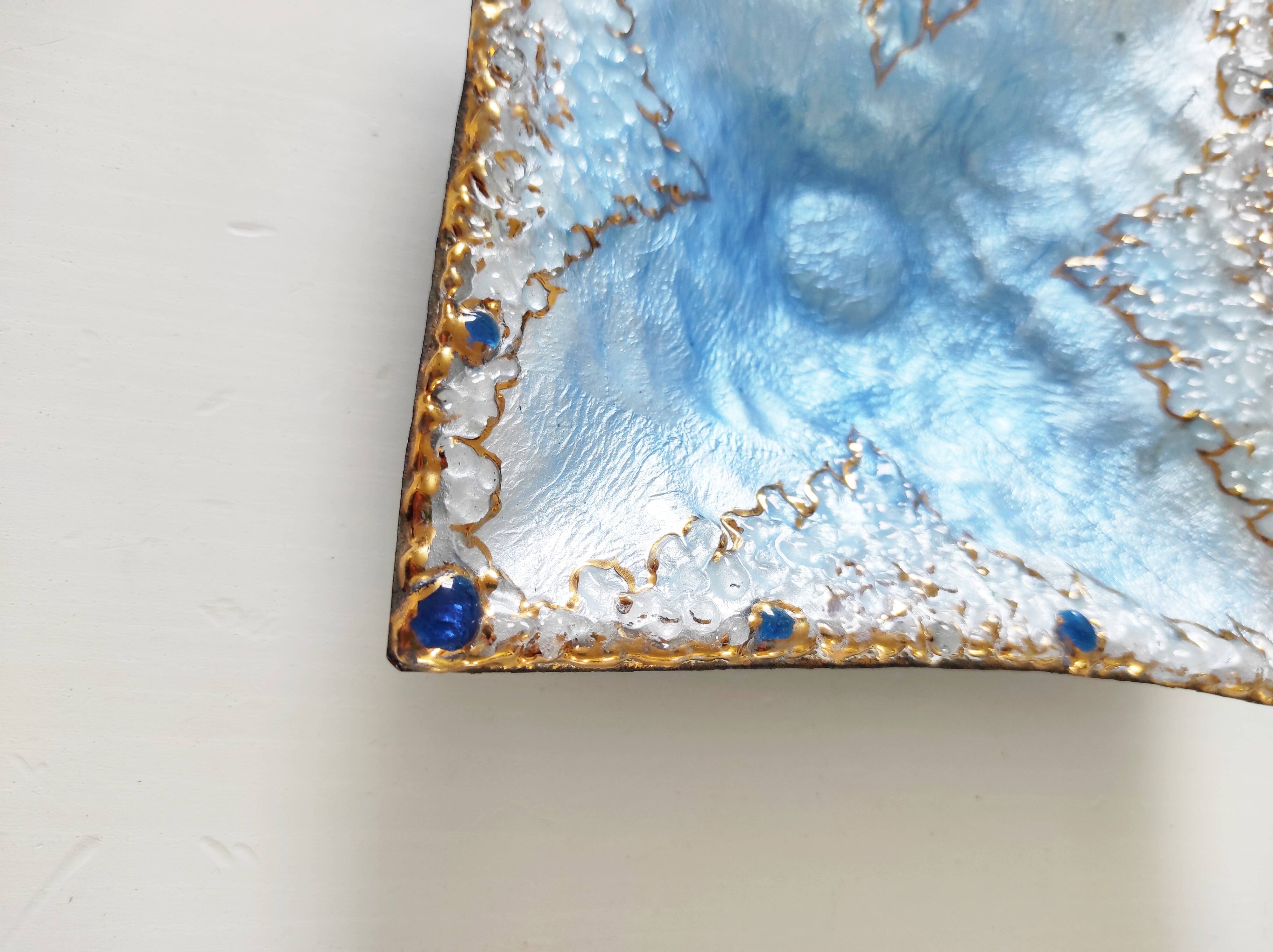Light blue enamel catch-all tray