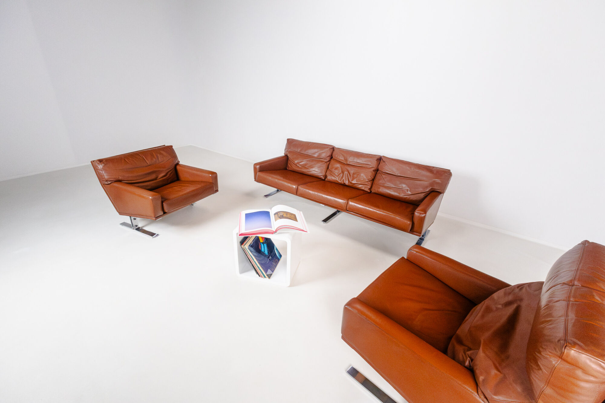 Canapé 3 places et 2 fauteuils par Georg Thams