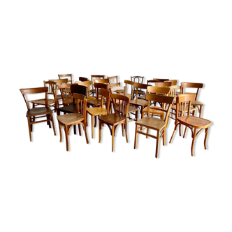 Set of 30 bistro chairs BOIS COURBÉ Vintage 60s mismatched