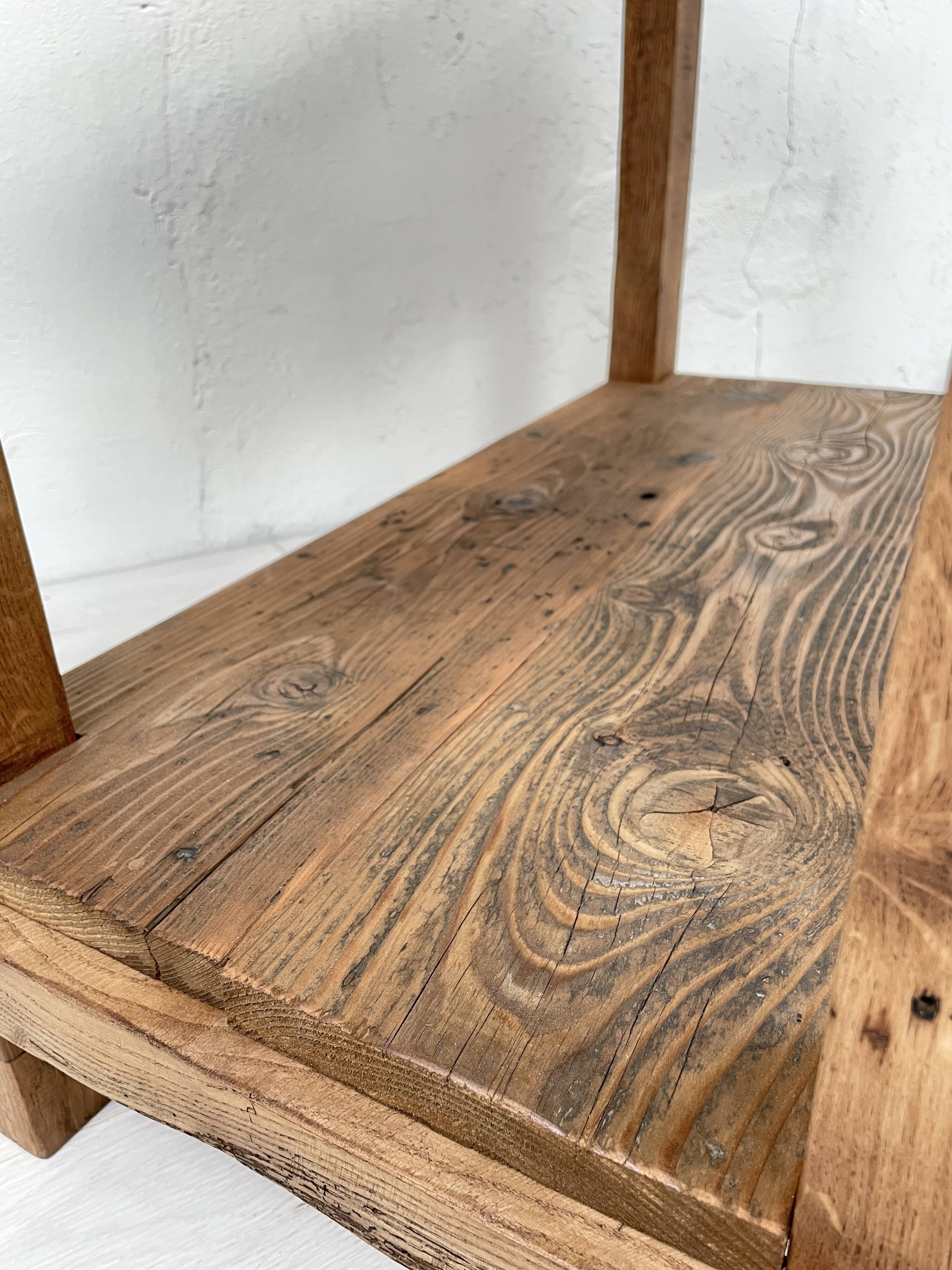 Establishment / console in raw wood