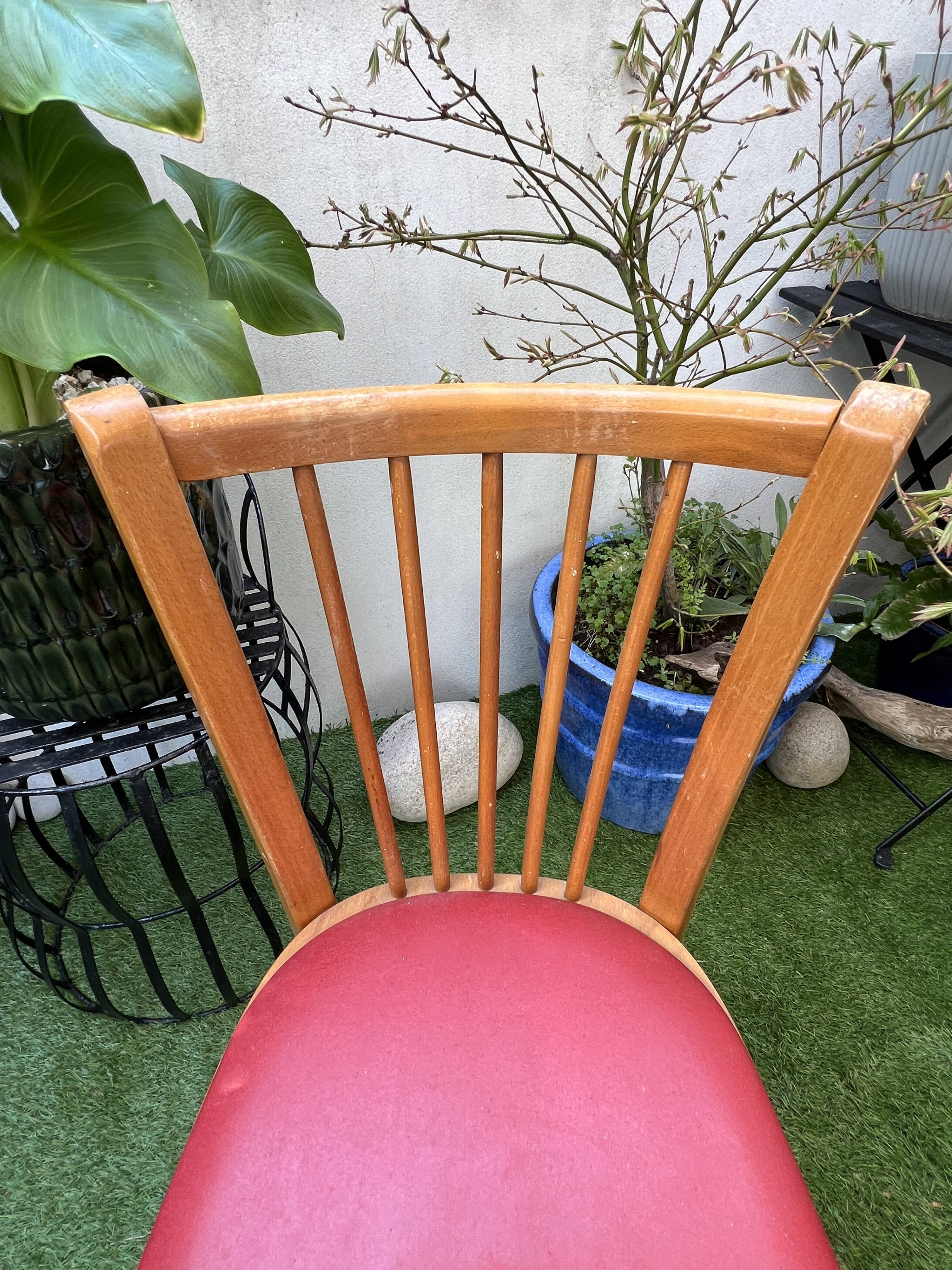 Chaise Baumann