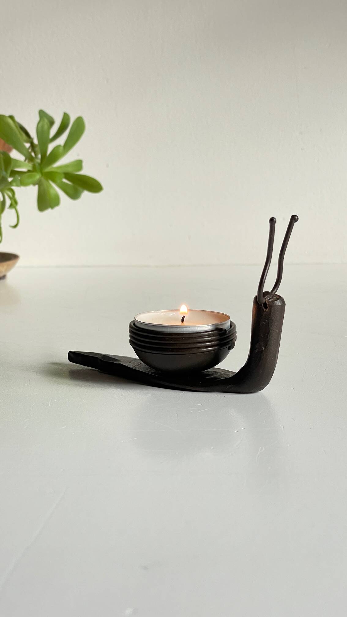 Brutalist escargot vintage candle holder