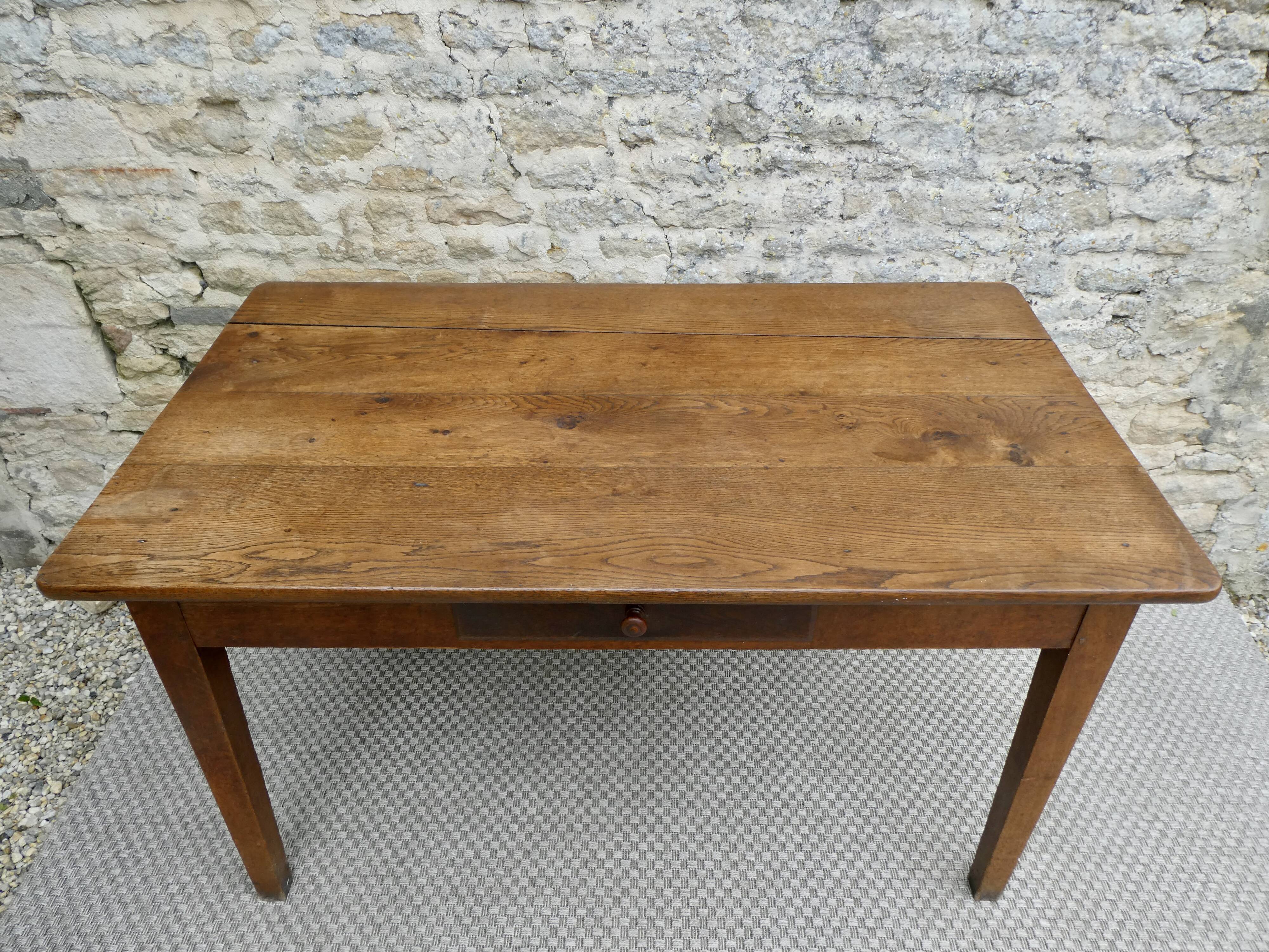 Solid wood farmhouse table 128 cm