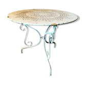 Table de jardin blanche en fer forgé 1960