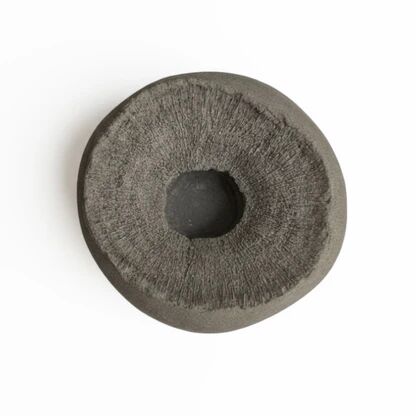 Omuro - artisanal pot in mineral cement