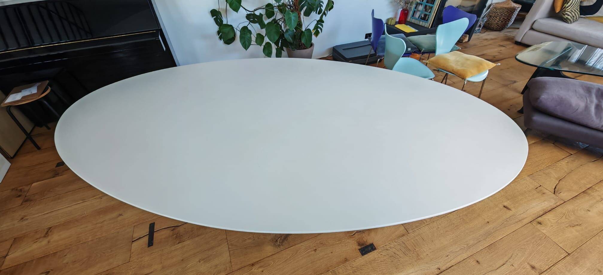 Table Eero Saarinen