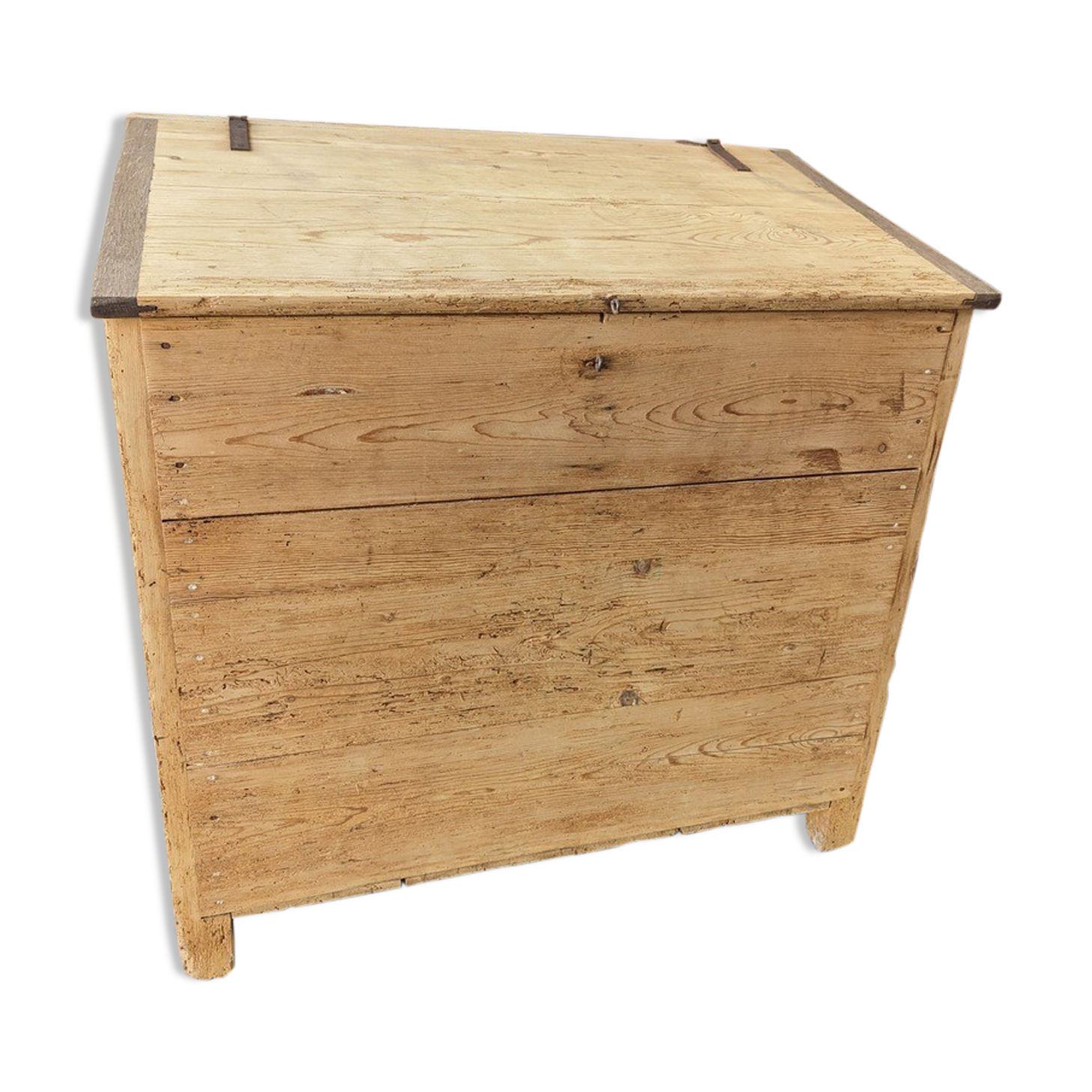 Raw wooden chest
