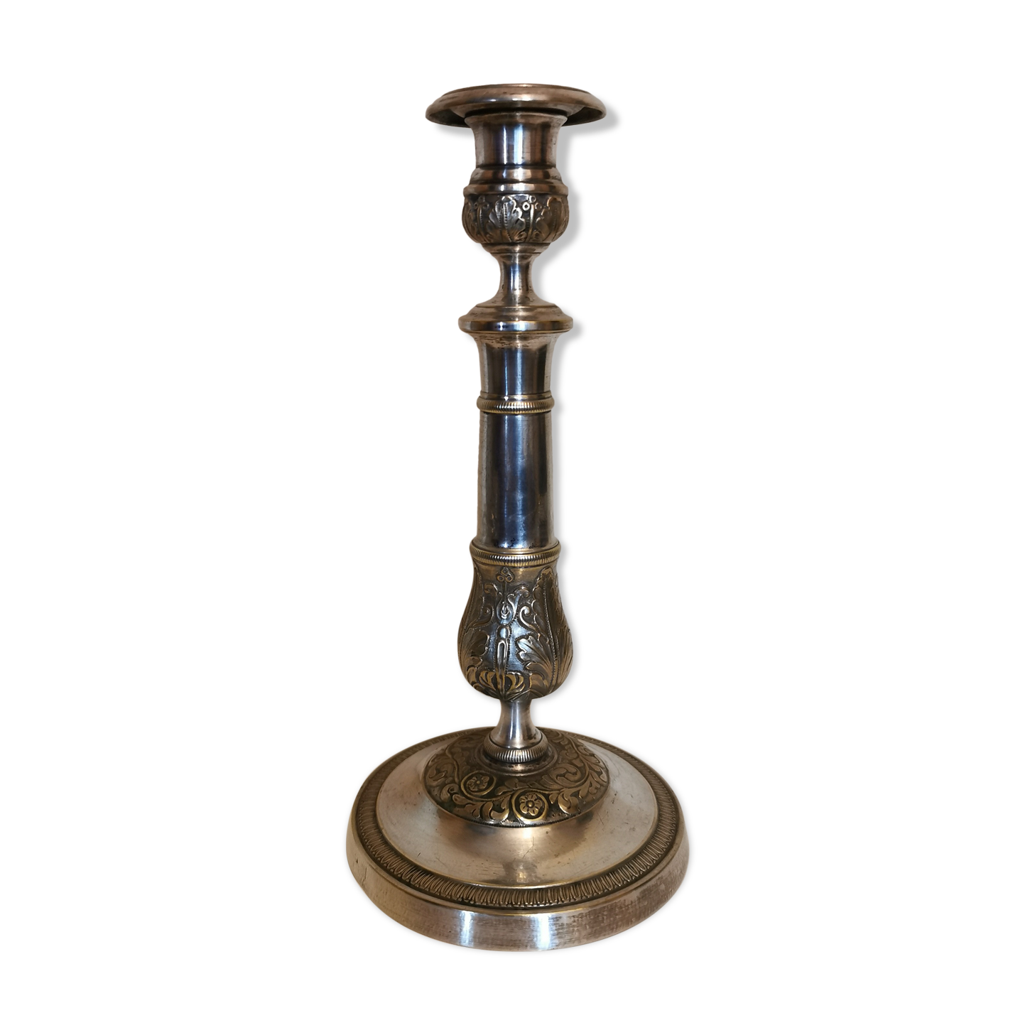 Silver metal candle holder