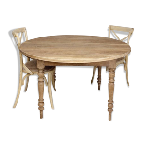 Grande table en châtaignier